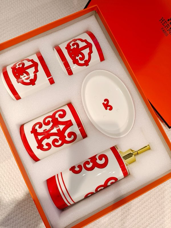 wholesale quality hermes bathroom accessories set model no. 2